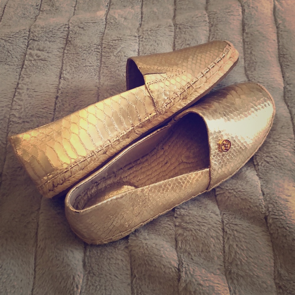 Michael Kors Kendrick Slip On. Metallic Leather